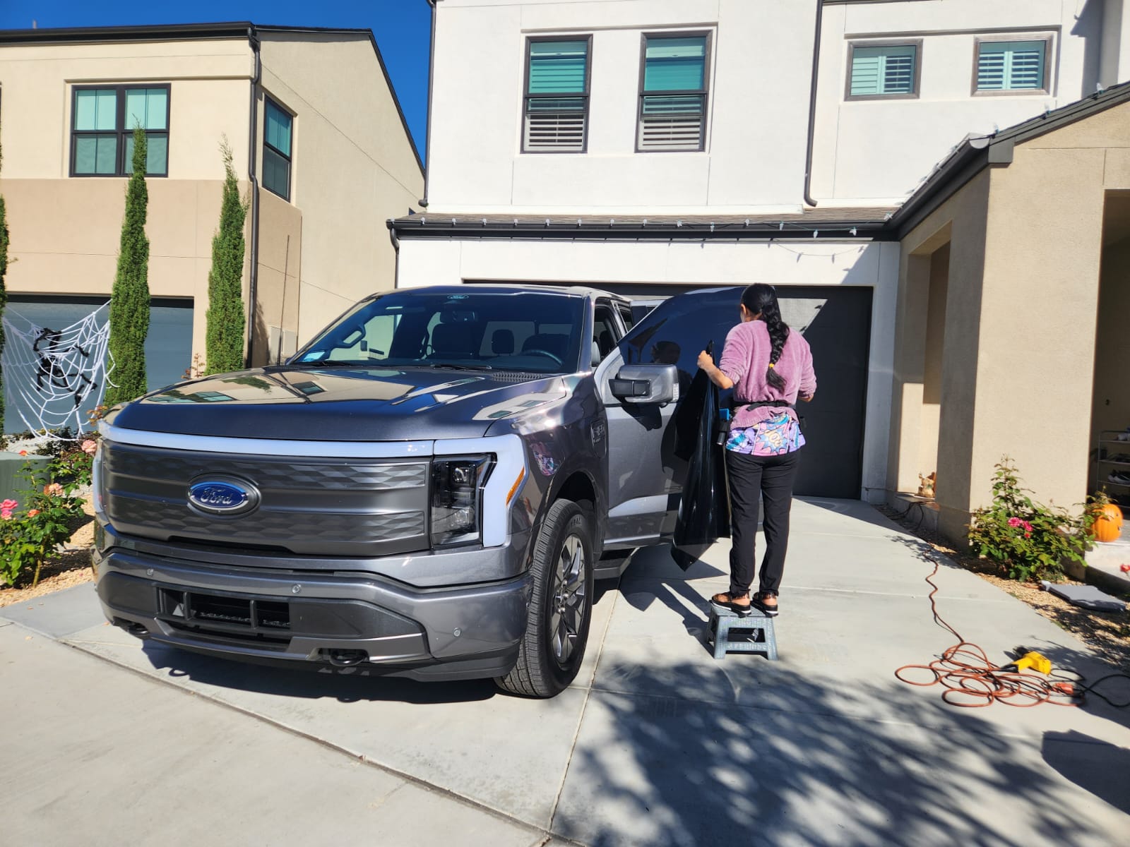 Automotive window tinting